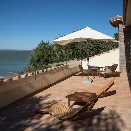 The Loft Apartment Monte del Lago Exterior photo